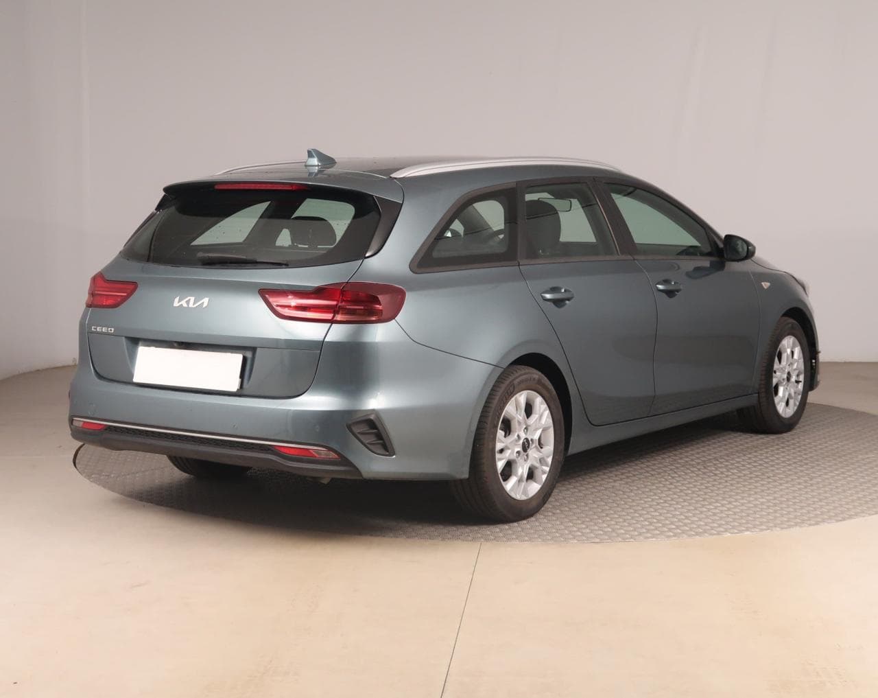2023 Kia CEE'D - 10