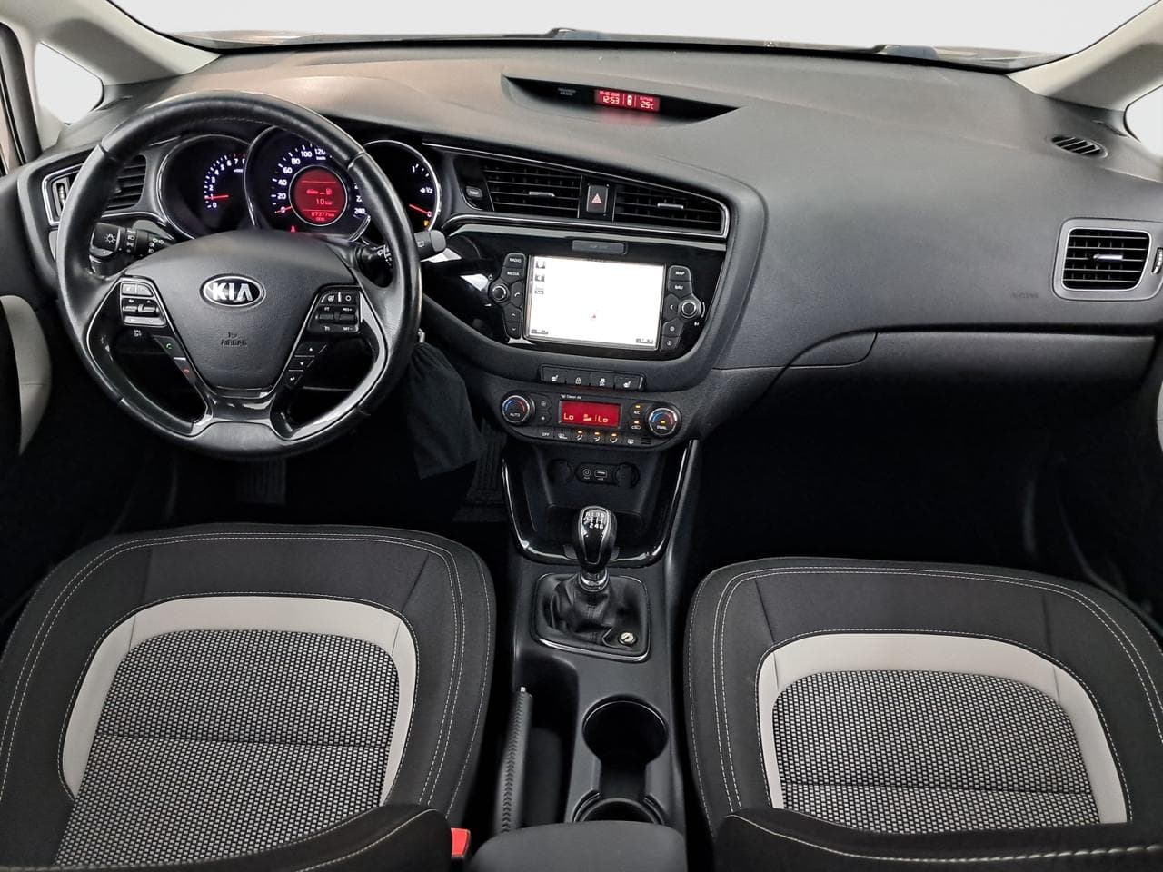 2016 Kia CEE'D - 10