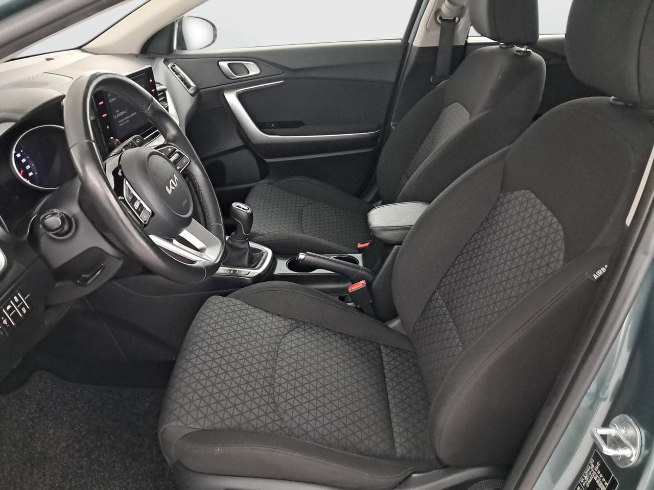 2023 Kia CEE'D - 16