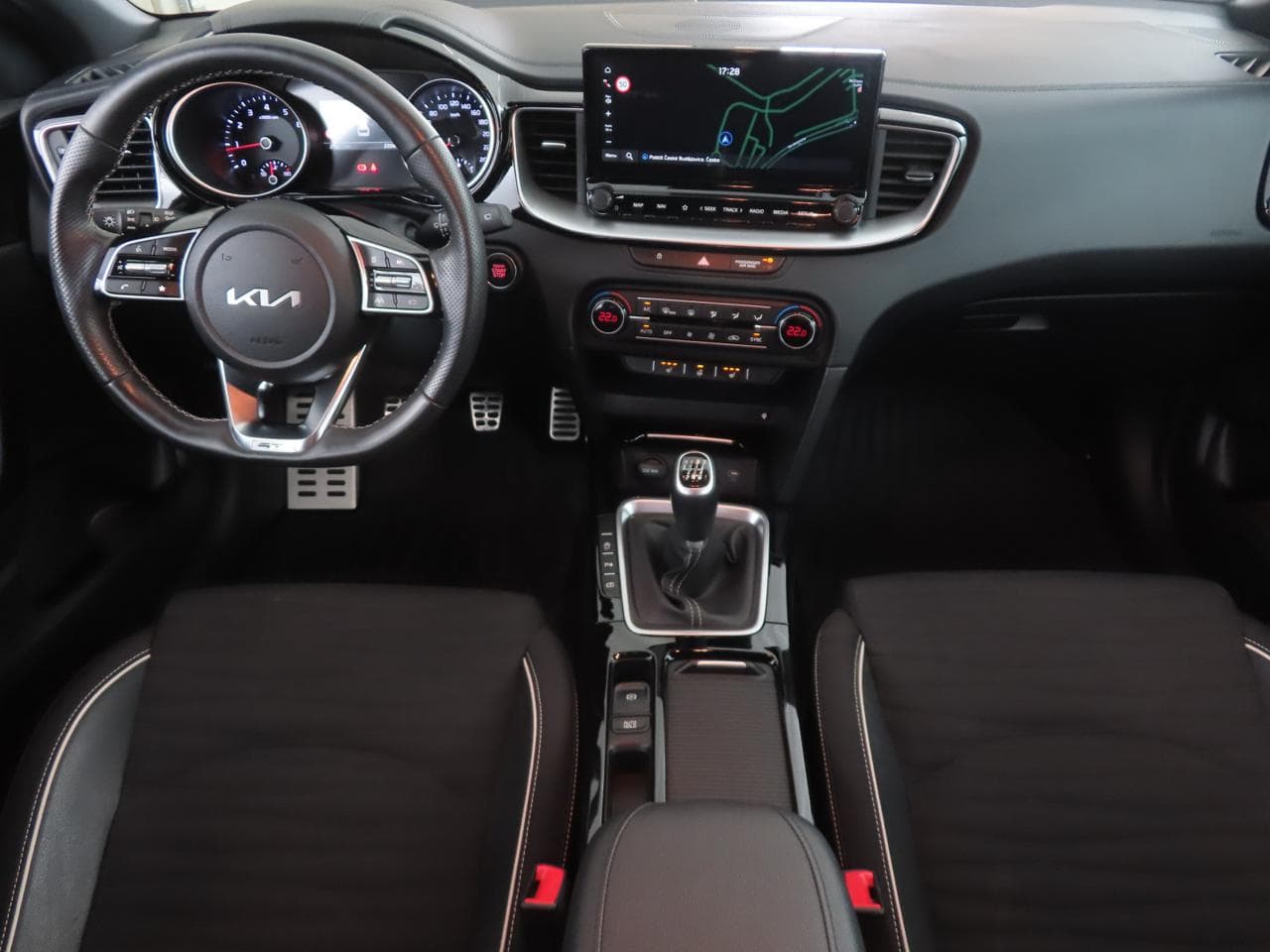 2025 Kia CEE'D - 10