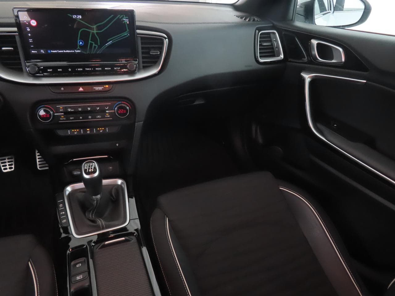 2025 Kia CEE'D - 11