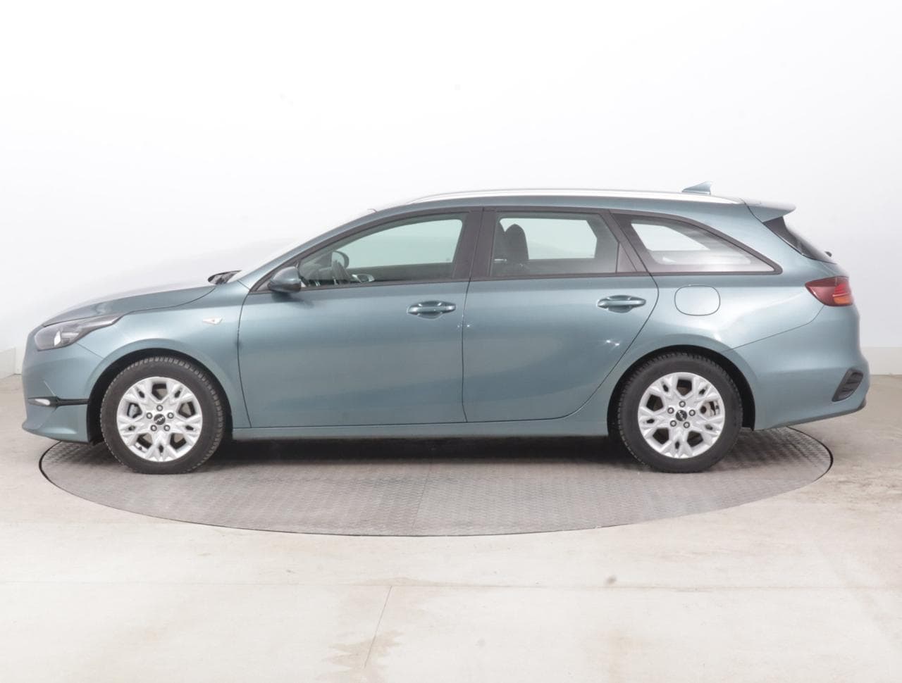 2023 Kia CEE'D - 4