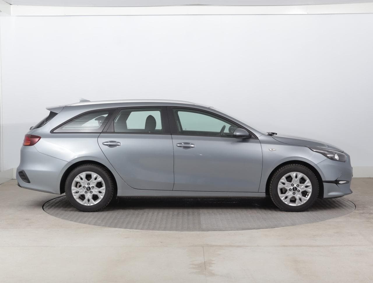2023 Kia CEE'D - 8