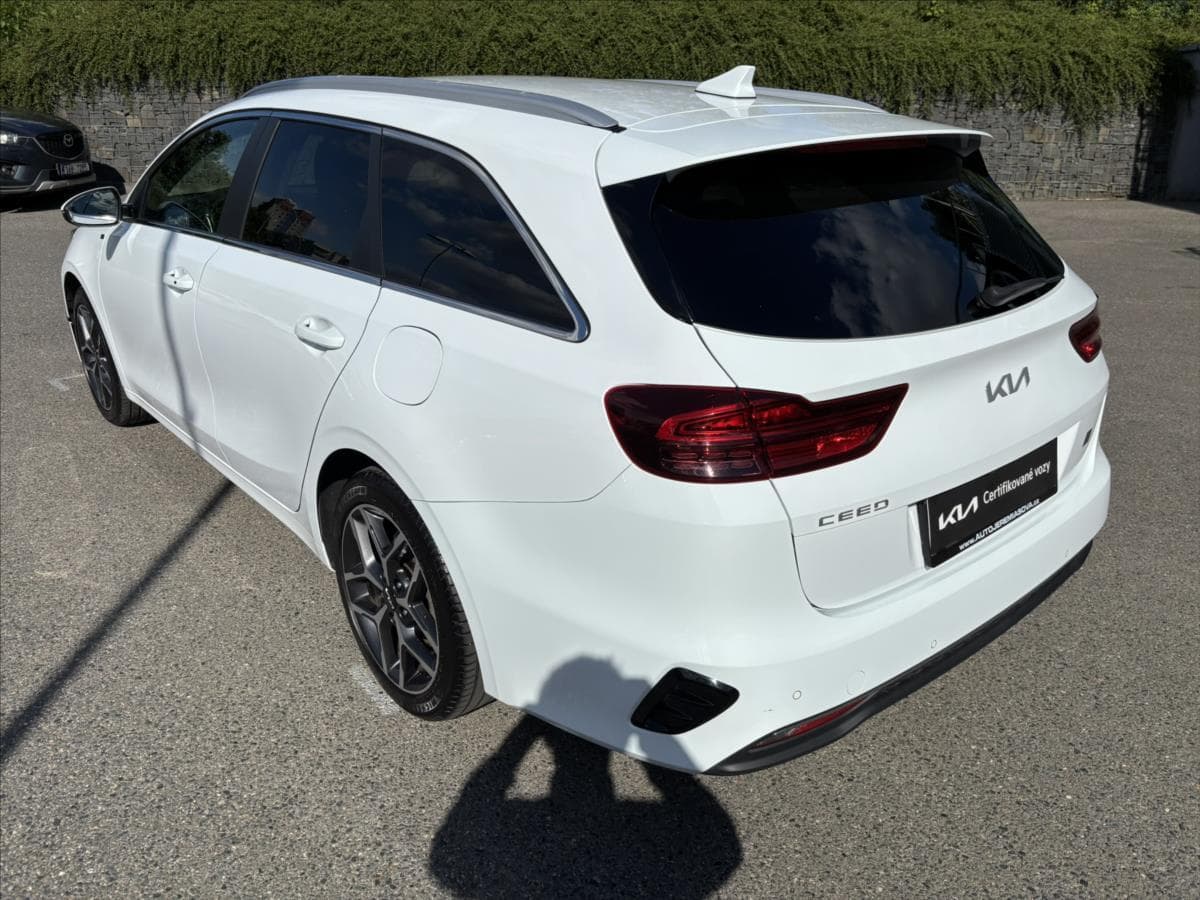 2023 Kia CEE'D - 3