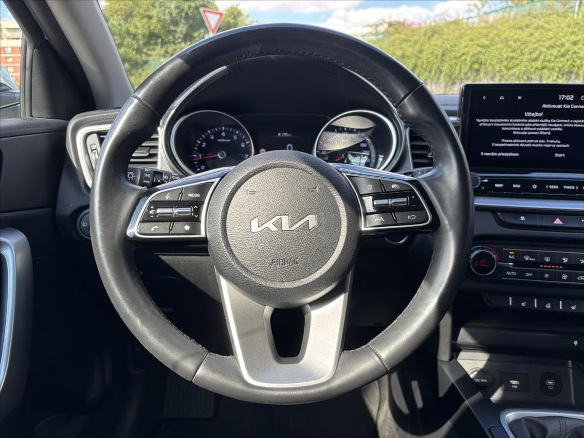 2023 Kia CEE'D - 16