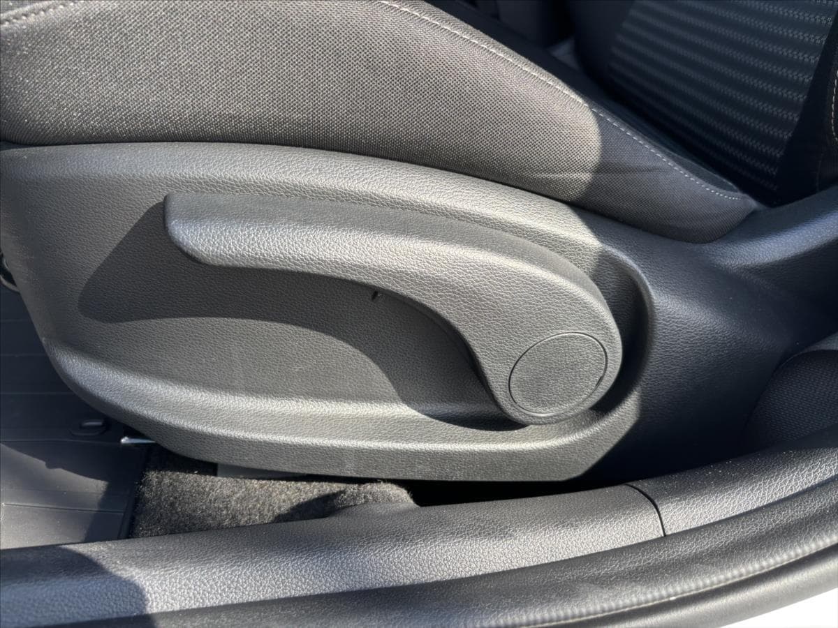 2023 Kia CEE'D - 11