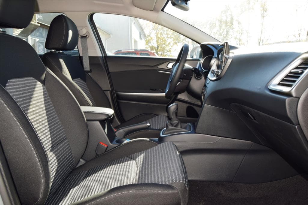 2025 Kia CEE'D - 4