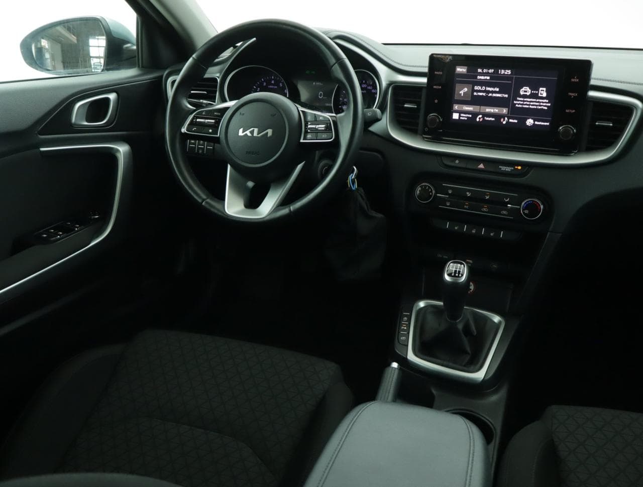 2023 Kia CEE'D - 9