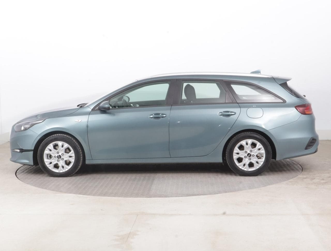 2023 Kia CEE'D - 4