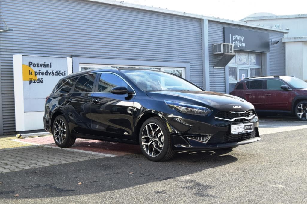 2025 Kia CEE'D