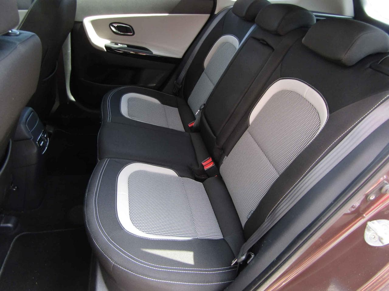 2012 Kia CEE'D - 10