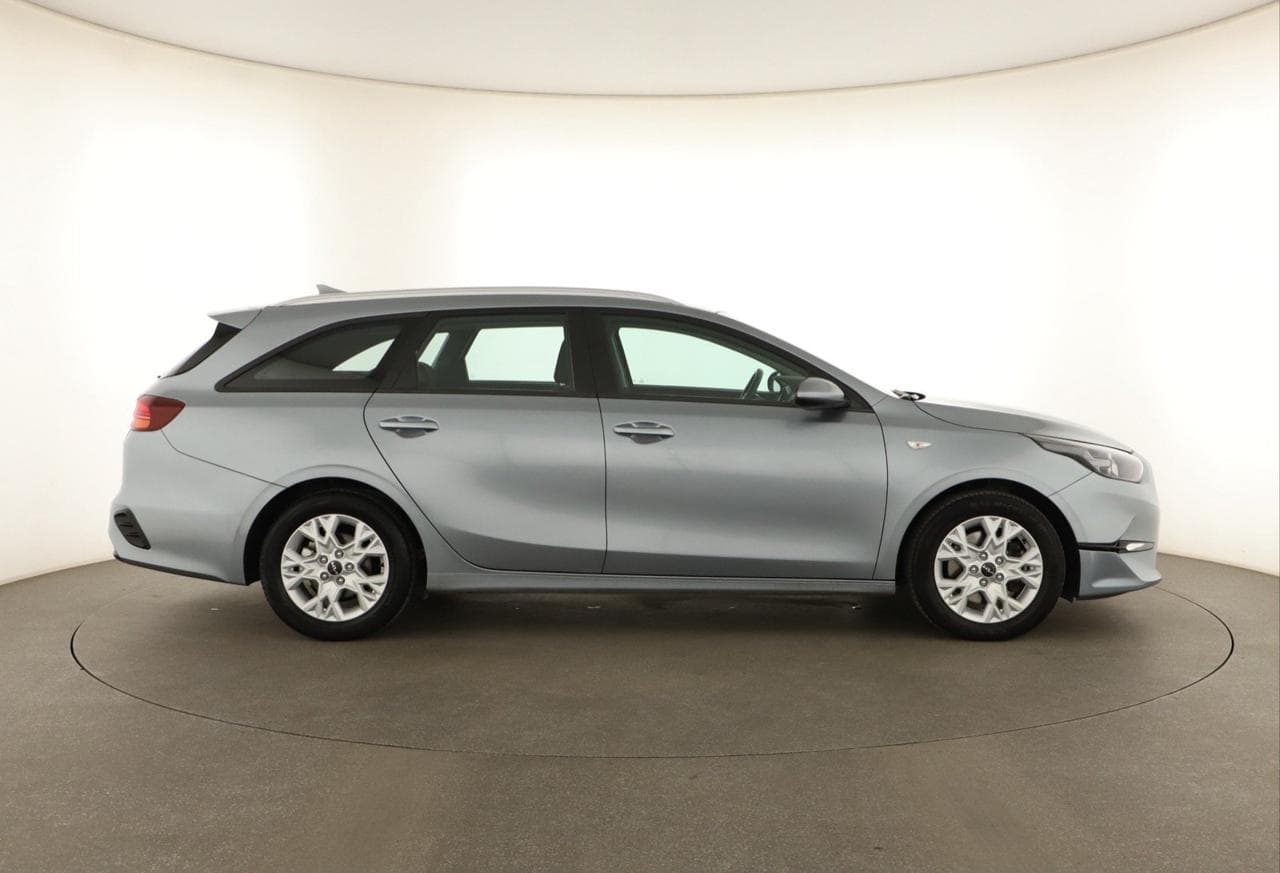 2023 Kia CEE'D - 8
