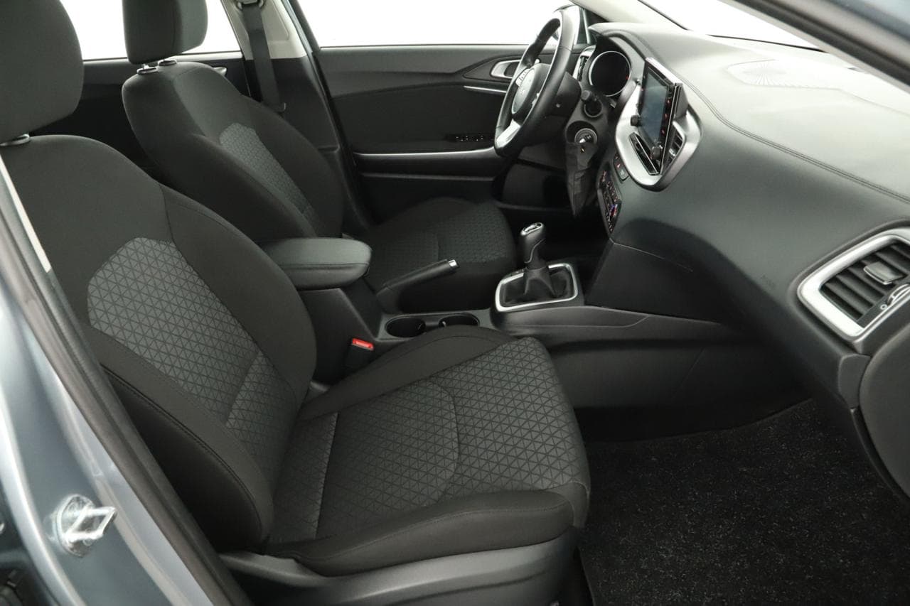 2023 Kia CEE'D - 10