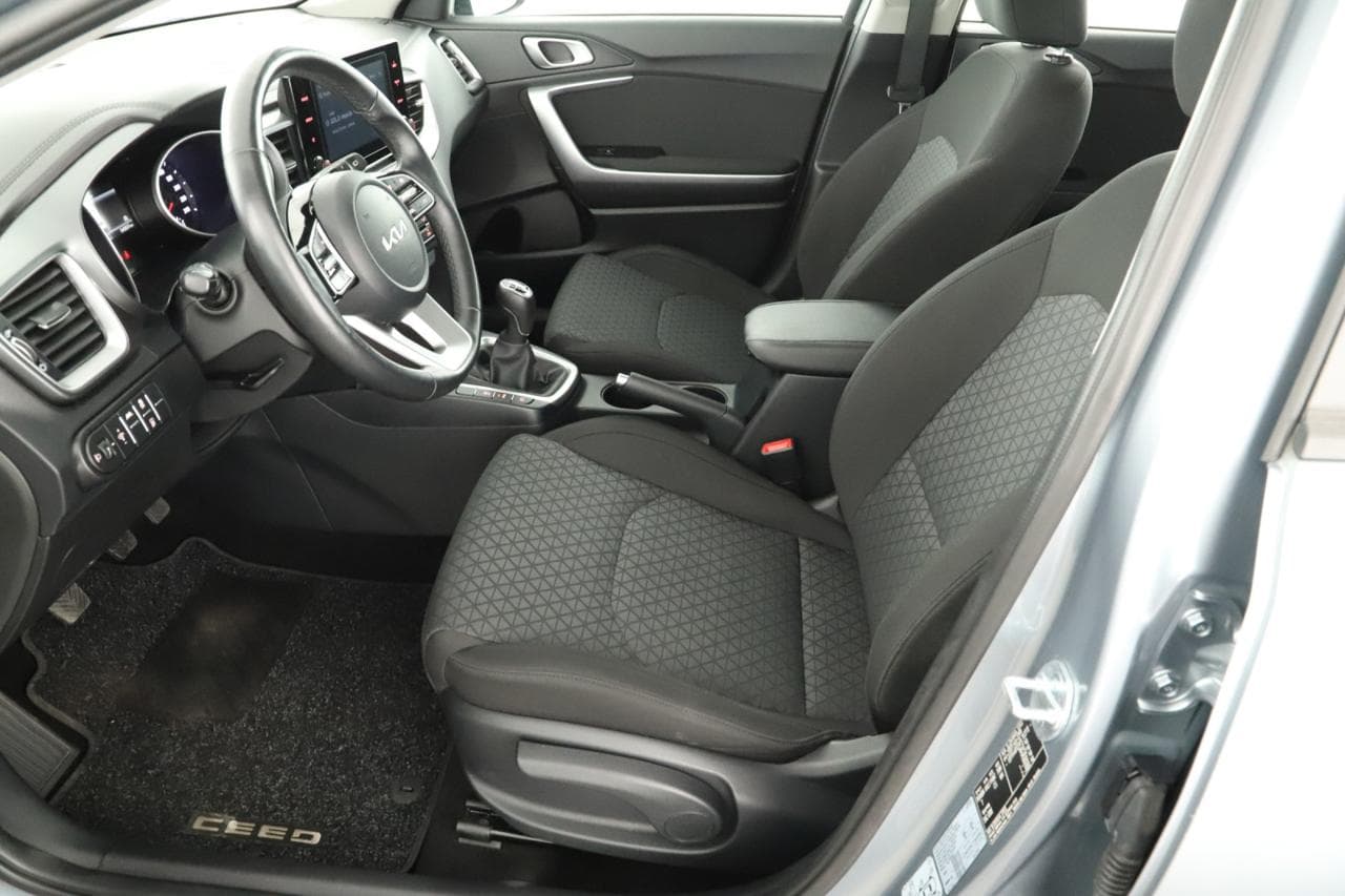 2023 Kia CEE'D - 12
