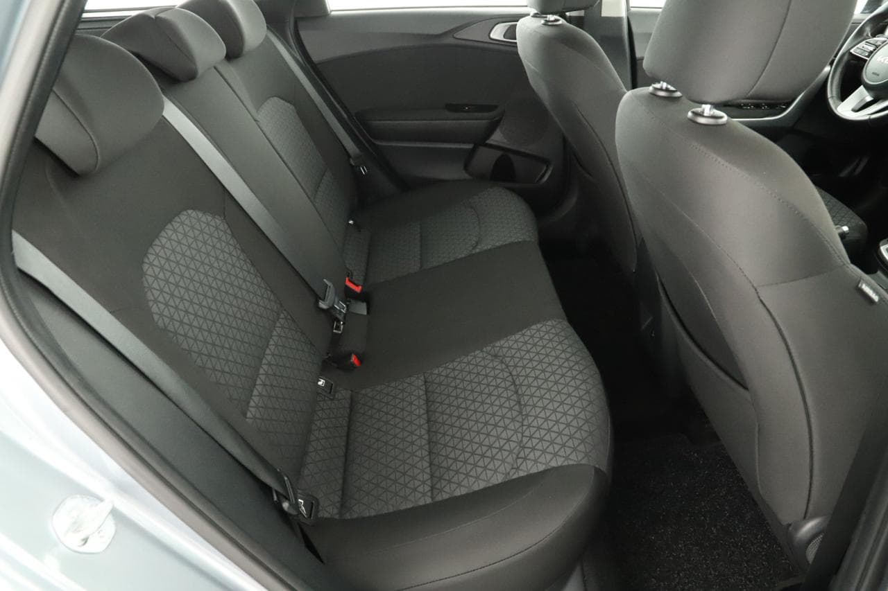 2023 Kia CEE'D - 11