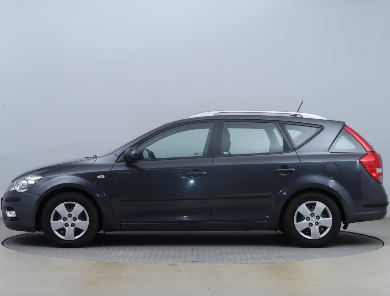 2010 Kia CEE'D - 4