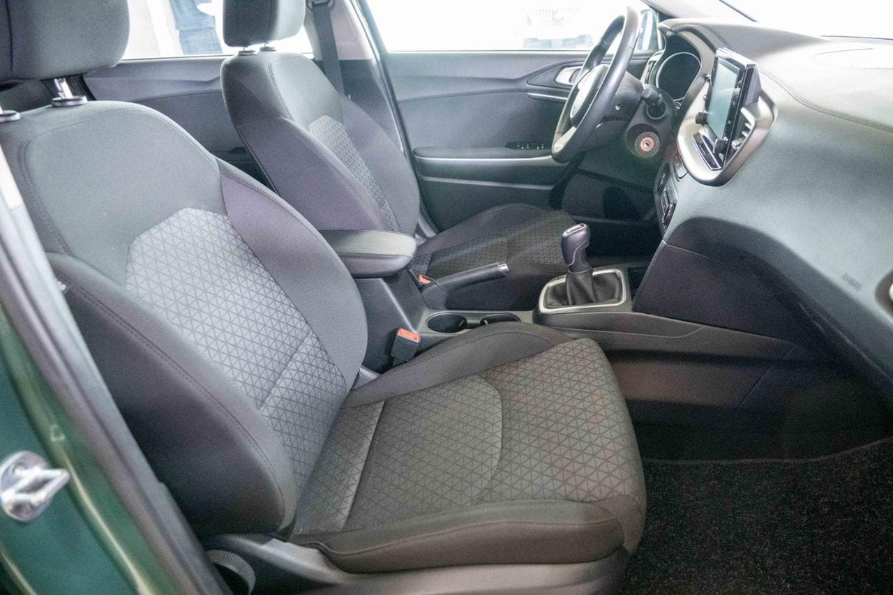 2023 Kia CEE'D - 12
