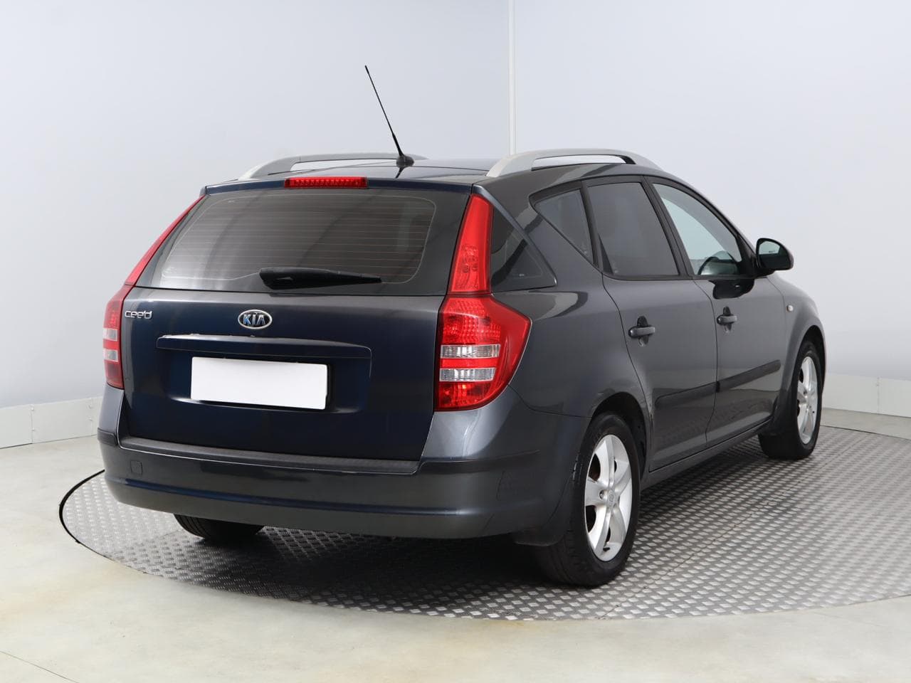 2009 Kia CEE'D - 7