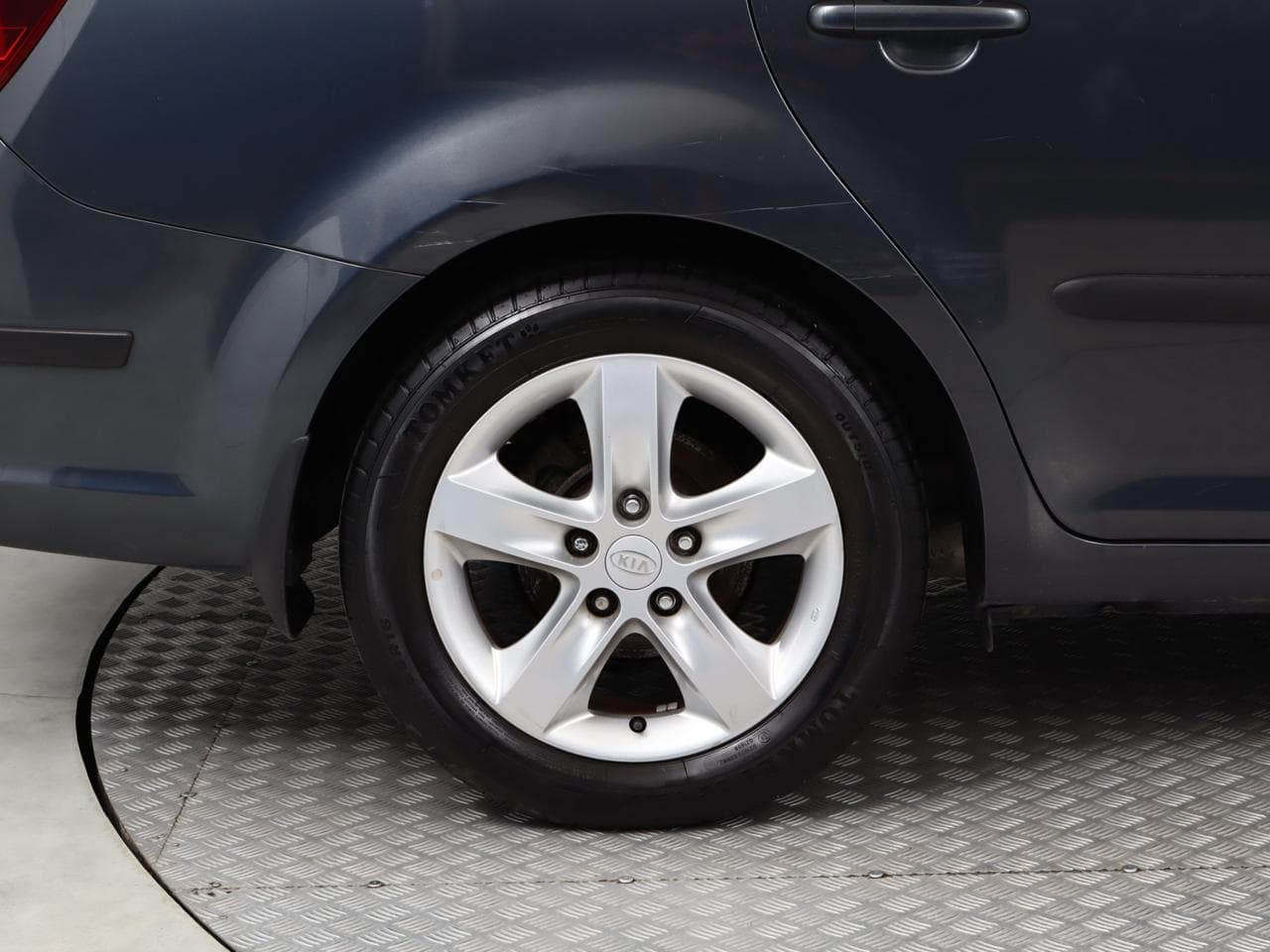 2009 Kia CEE'D - 18