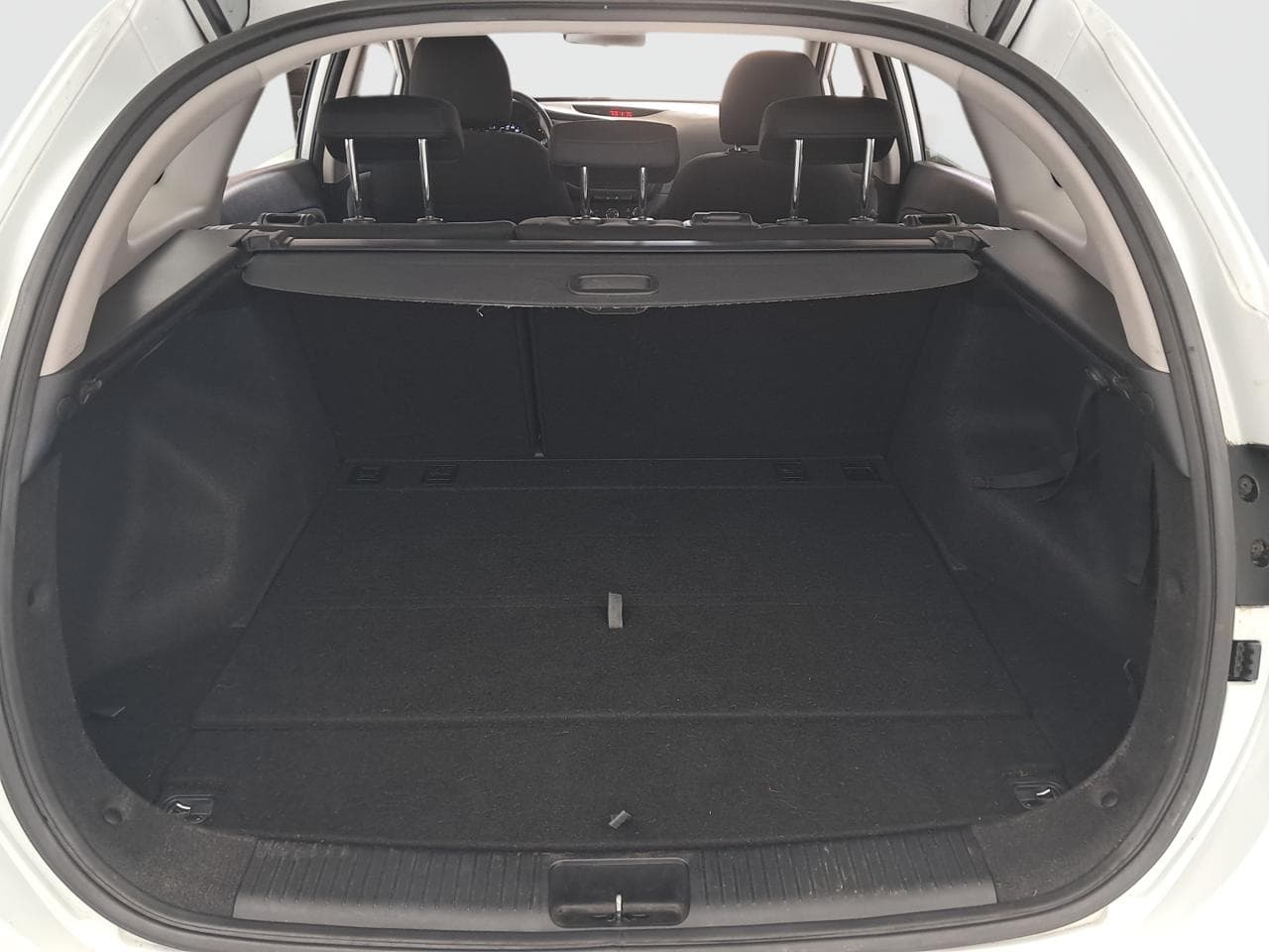 2016 Kia CEE'D - 19