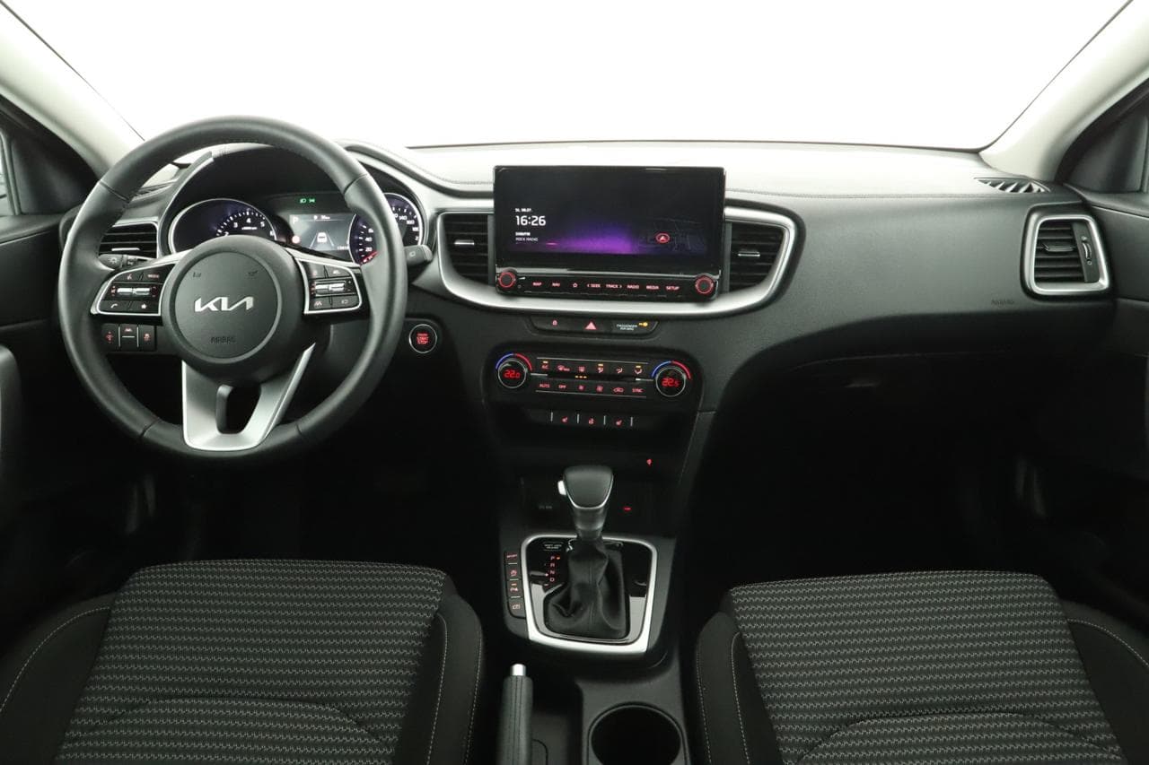 2025 Kia CEE'D - 9