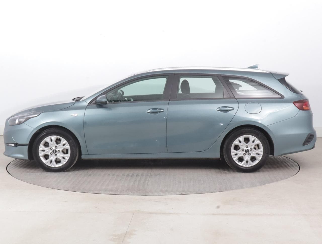 2023 Kia CEE'D - 4