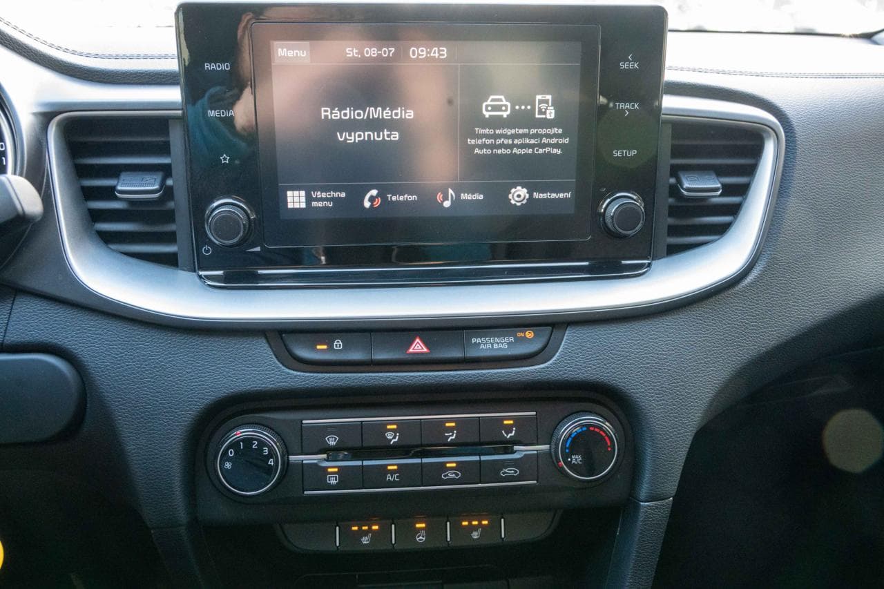 2023 Kia CEE'D - 18