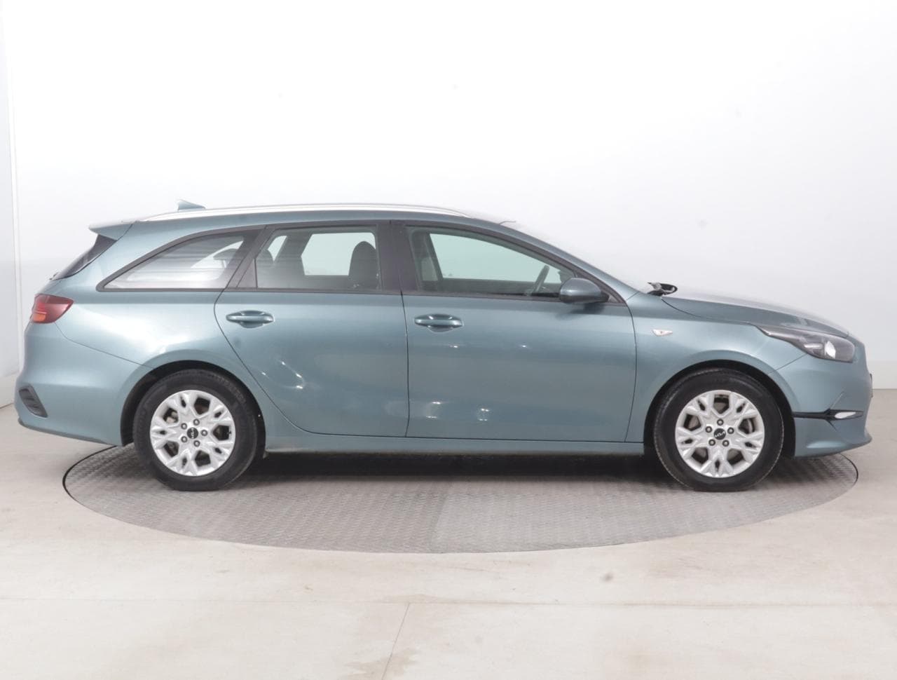 2023 Kia CEE'D - 8