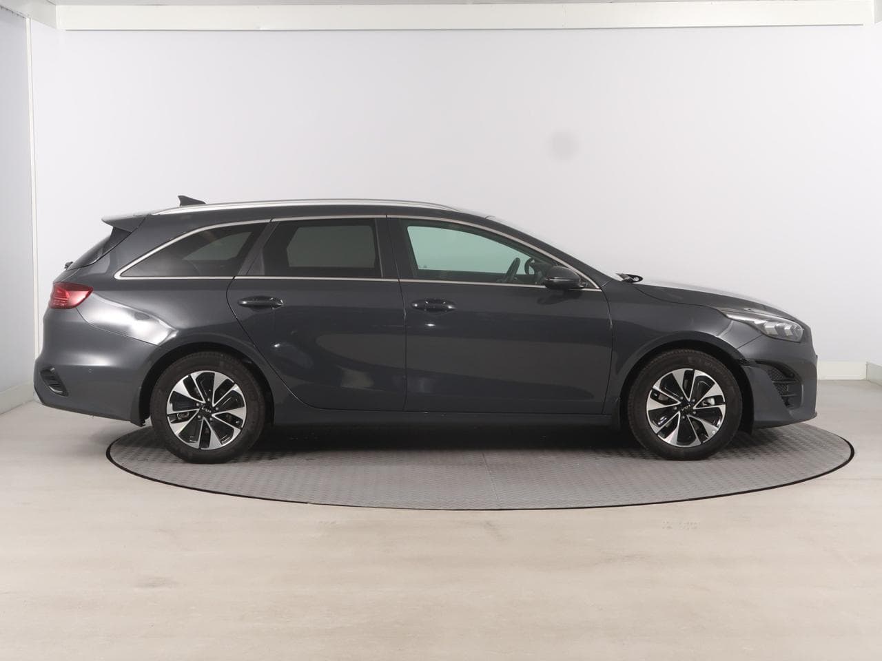 2025 Kia CEE'D - 8