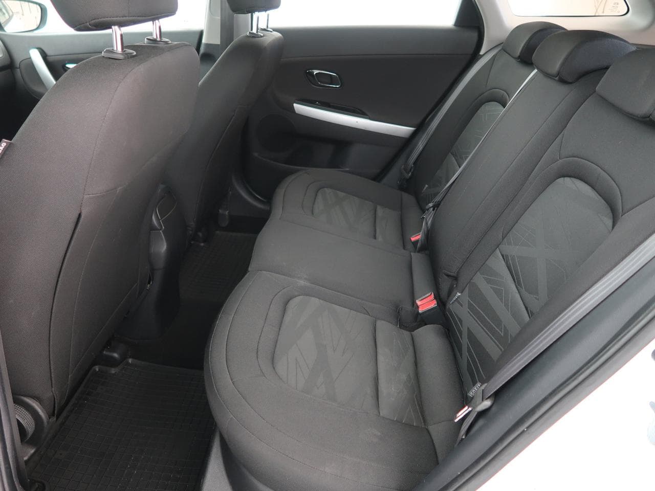 2013 Kia CEE'D - 15