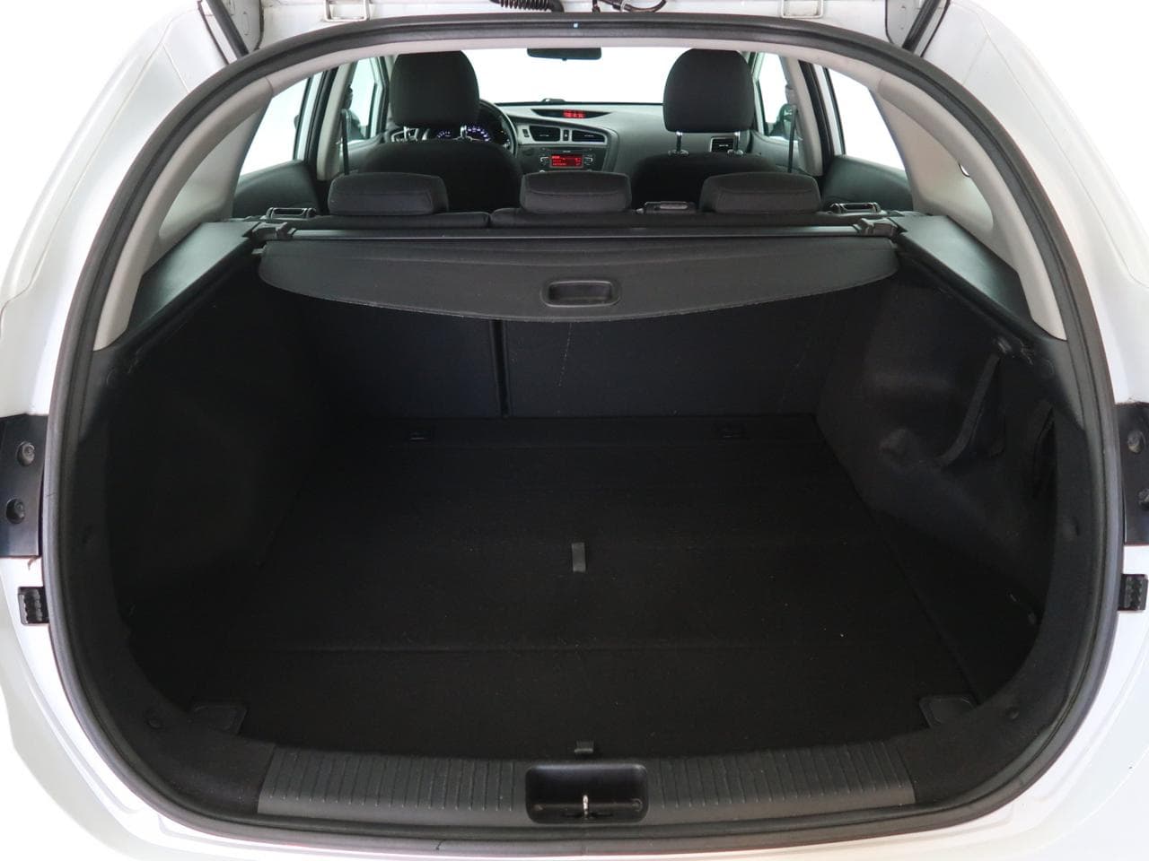 2013 Kia CEE'D - 19