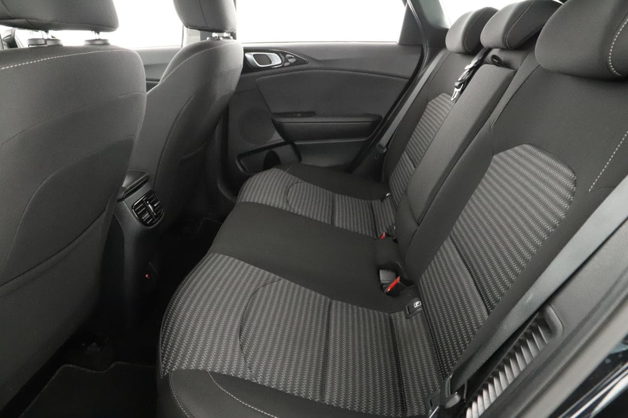 2022 Kia CEE'D - 12