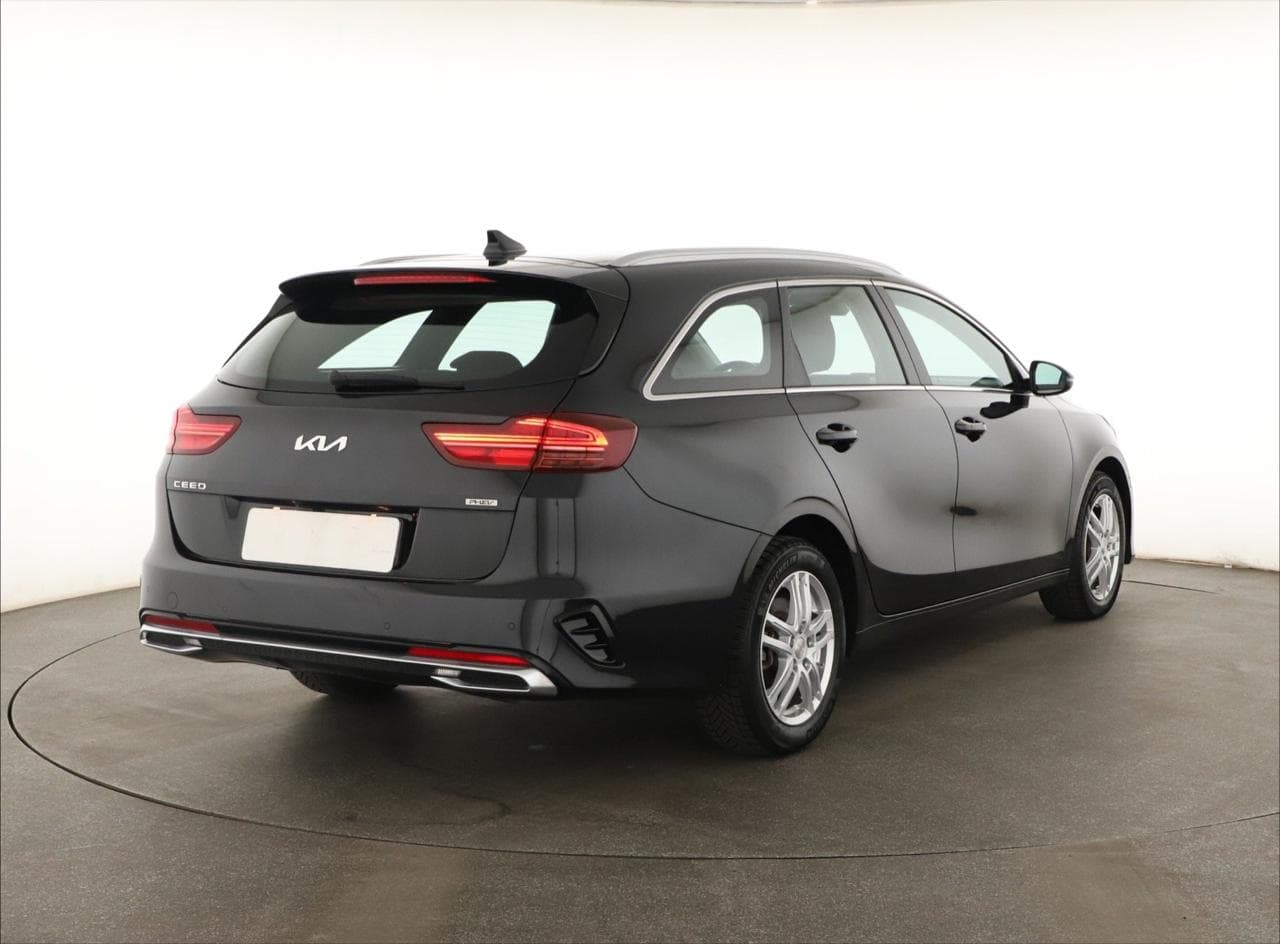 2022 Kia CEE'D - 7