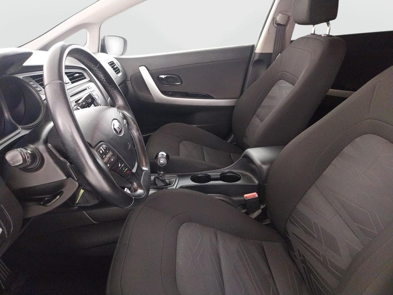 2016 Kia CEE'D - 16