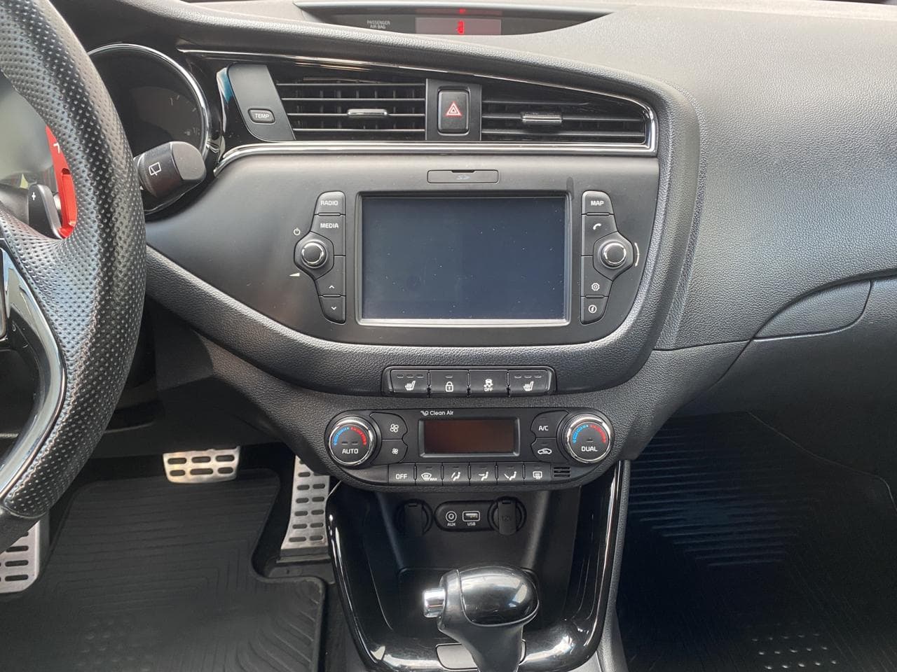 2017 Kia CEE'D - 12