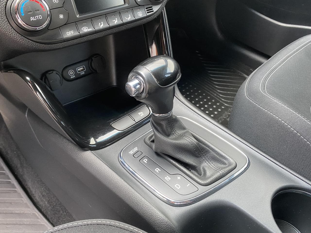 2017 Kia CEE'D - 16