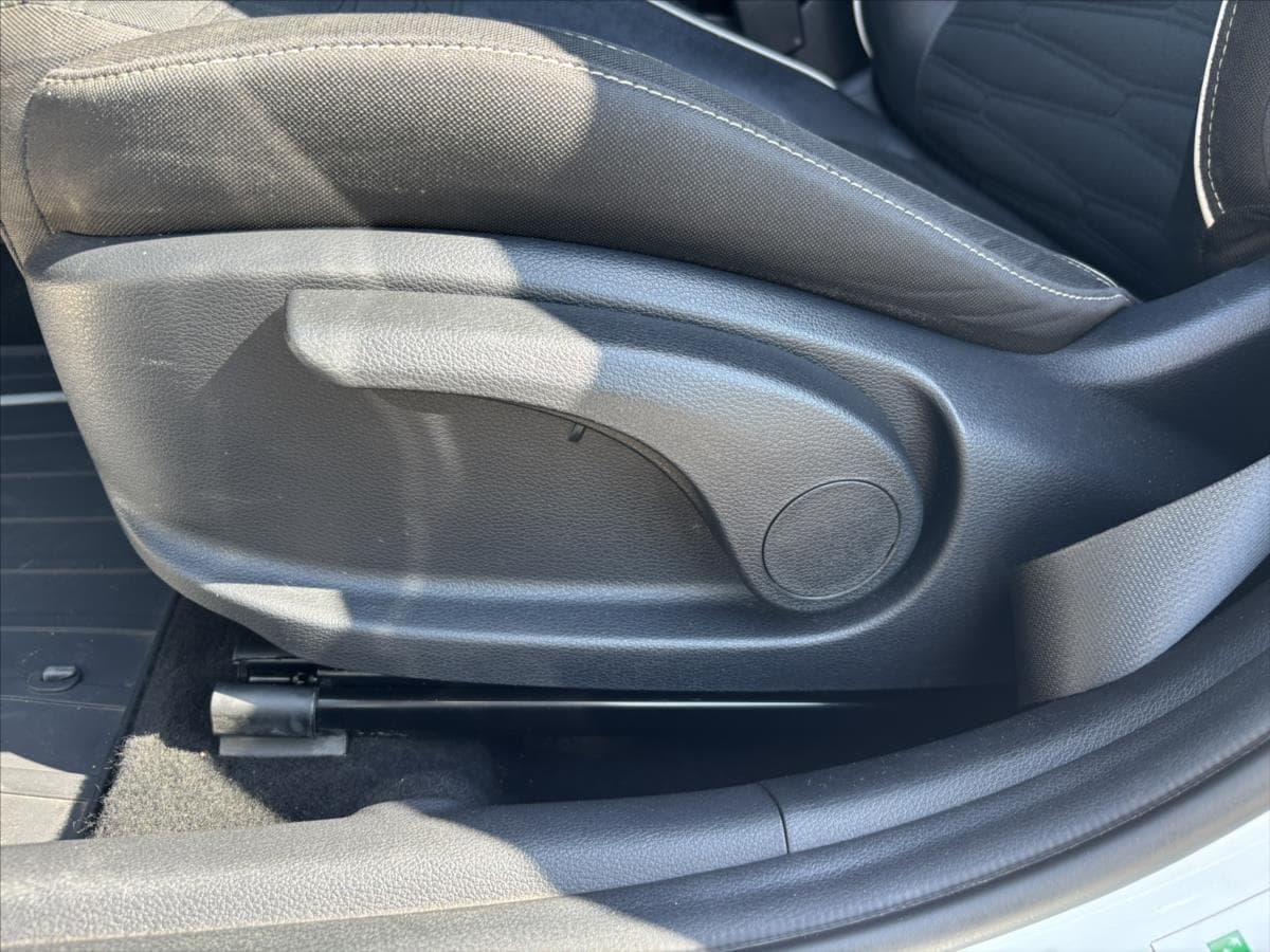 2023 Kia CEE'D - 12