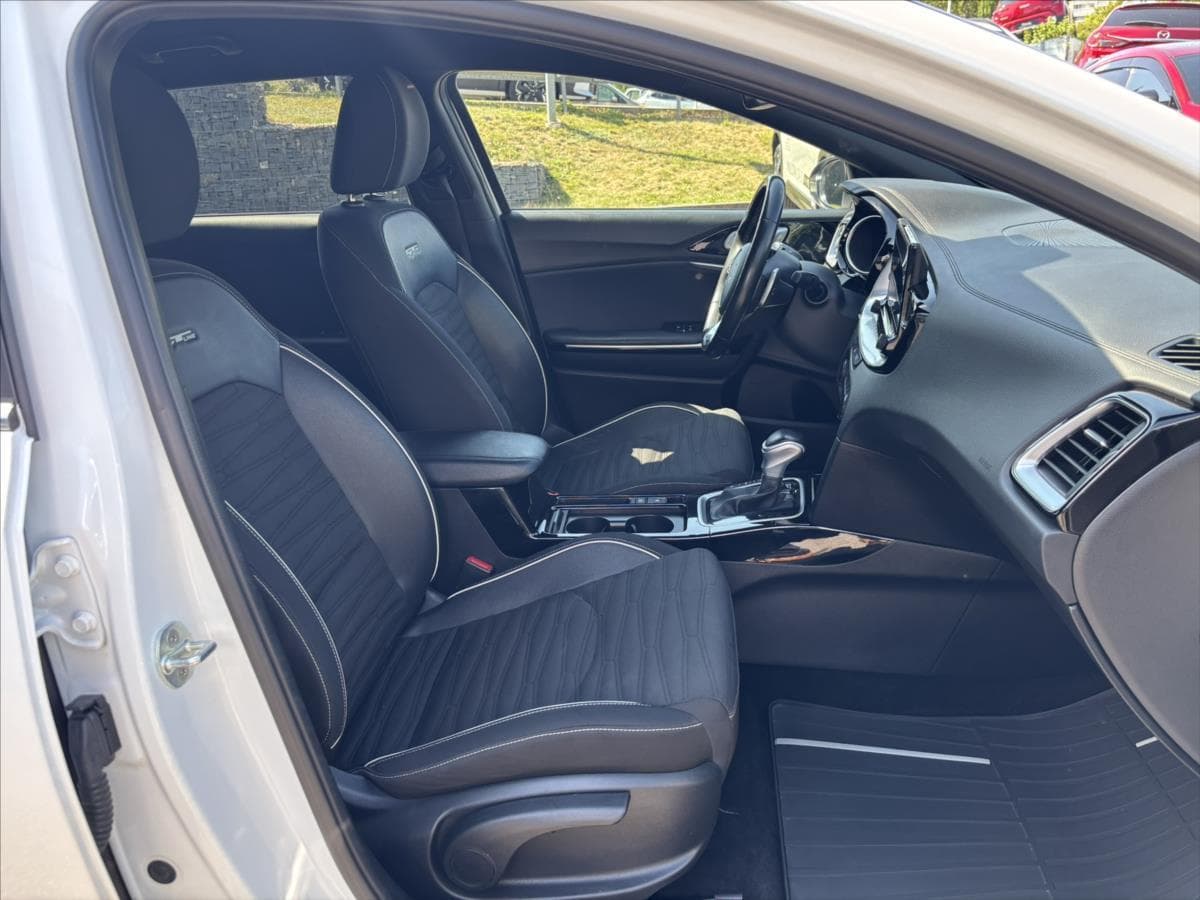 2023 Kia CEE'D - 17
