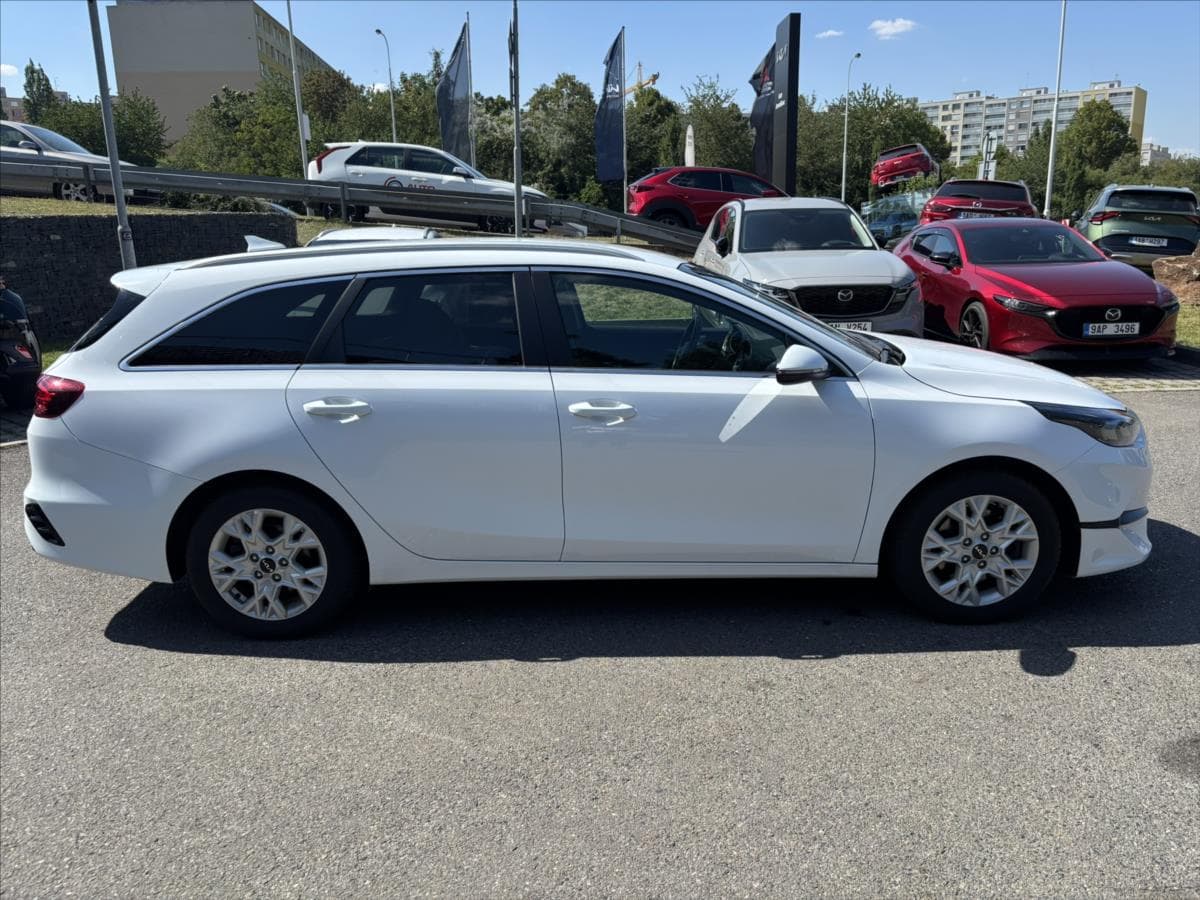 2024 Kia CEE'D - 6