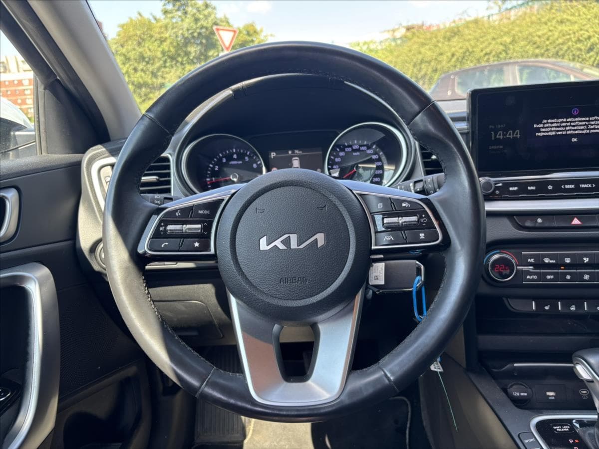 2024 Kia CEE'D - 16