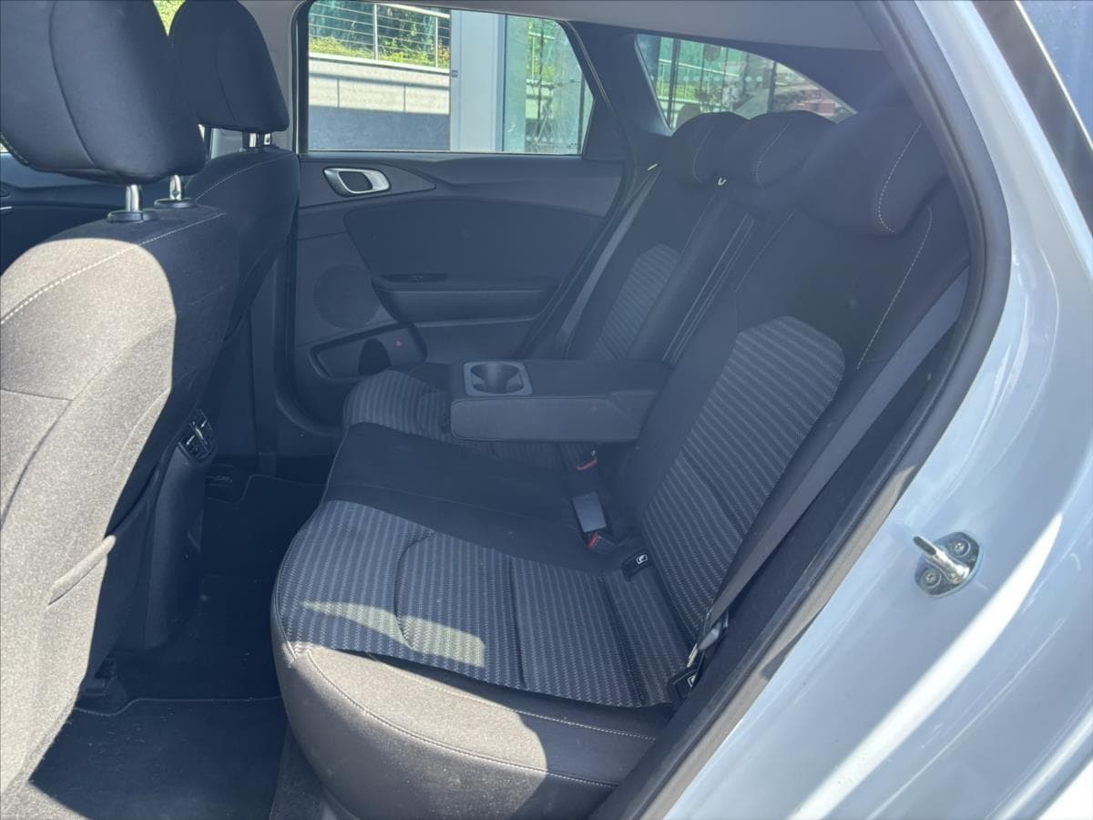 2024 Kia CEE'D - 12