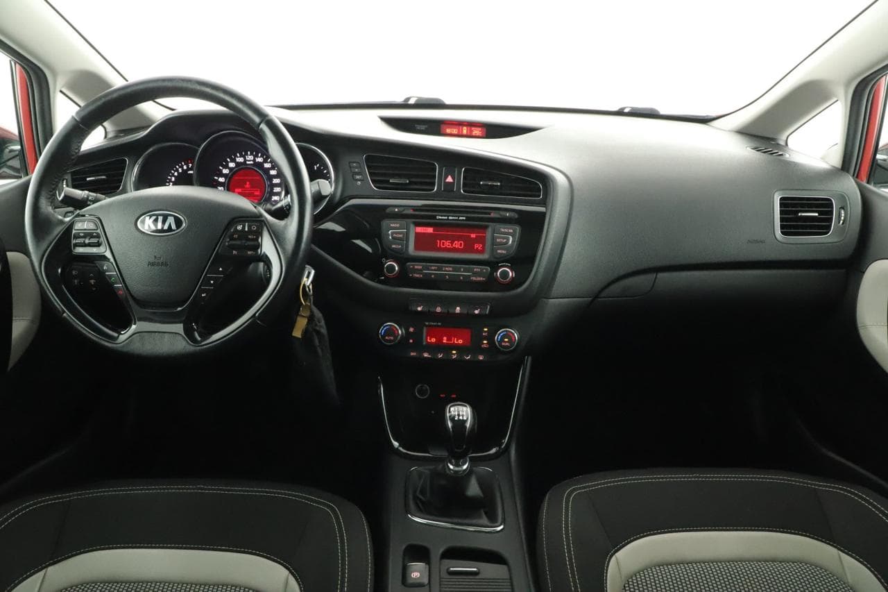 2015 Kia CEE'D - 9