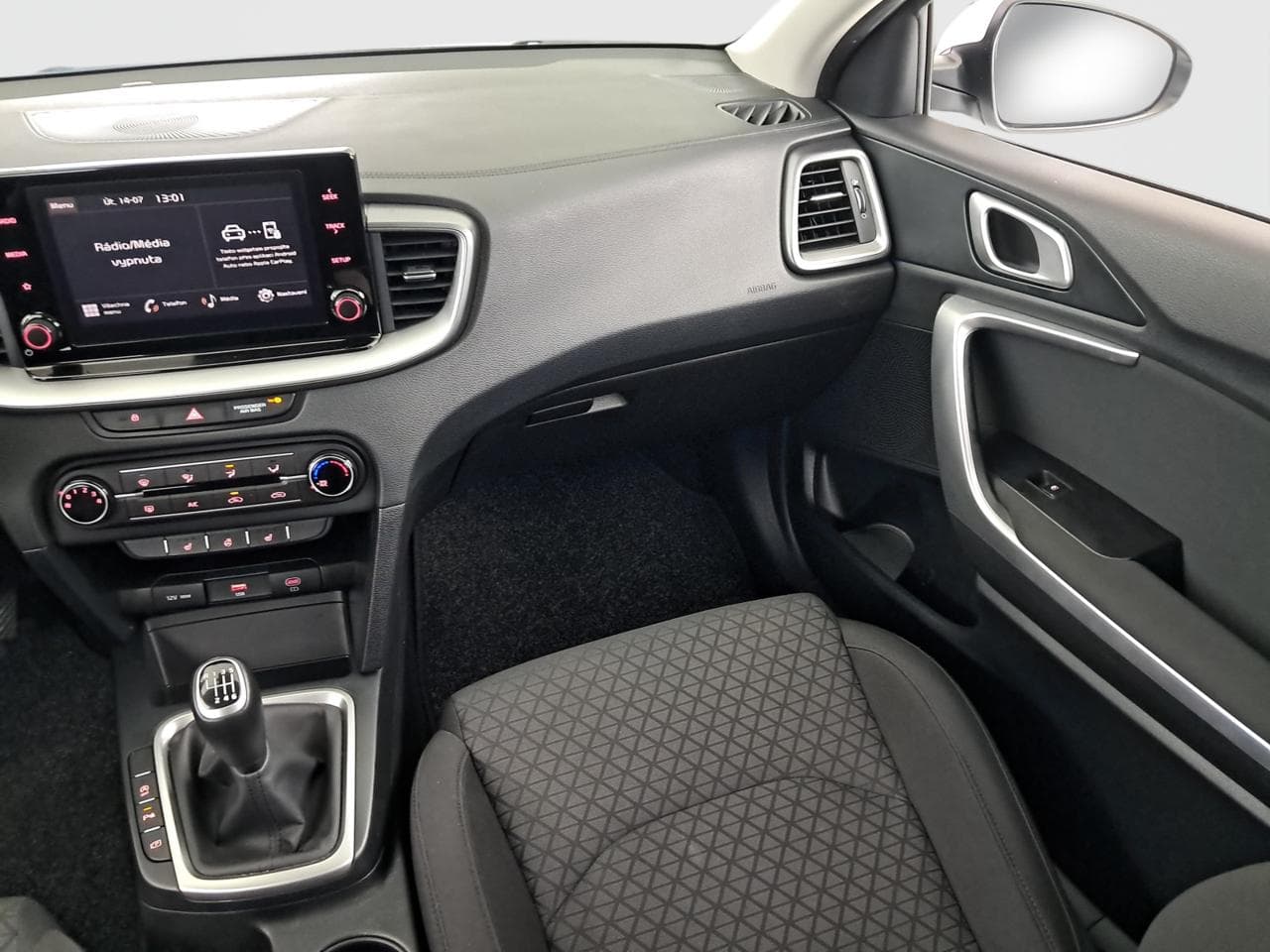 2023 Kia CEE'D - 11