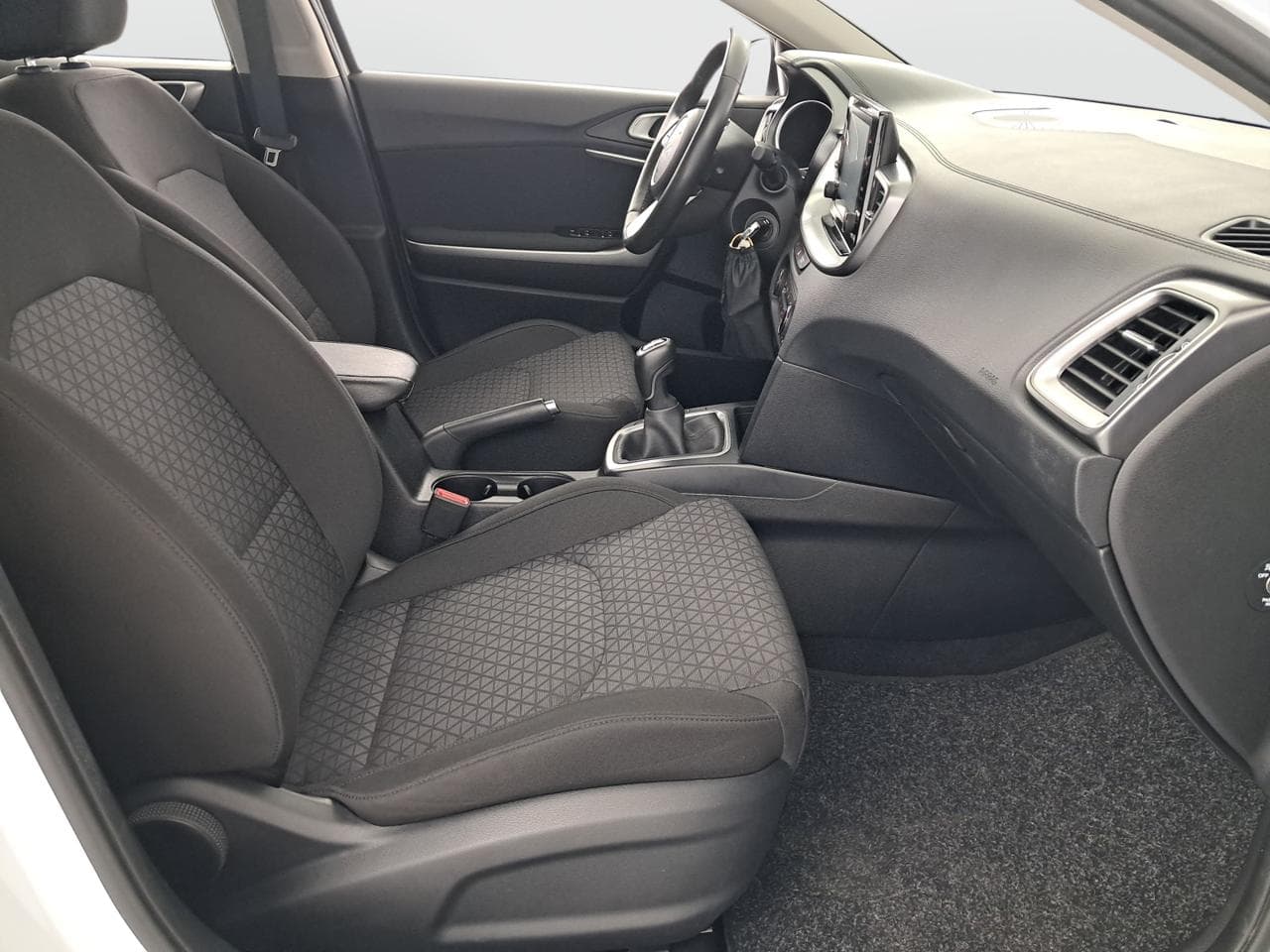 2023 Kia CEE'D - 12
