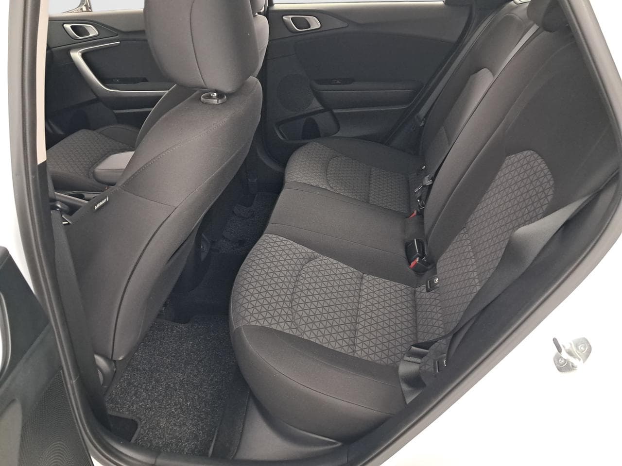 2023 Kia CEE'D - 15
