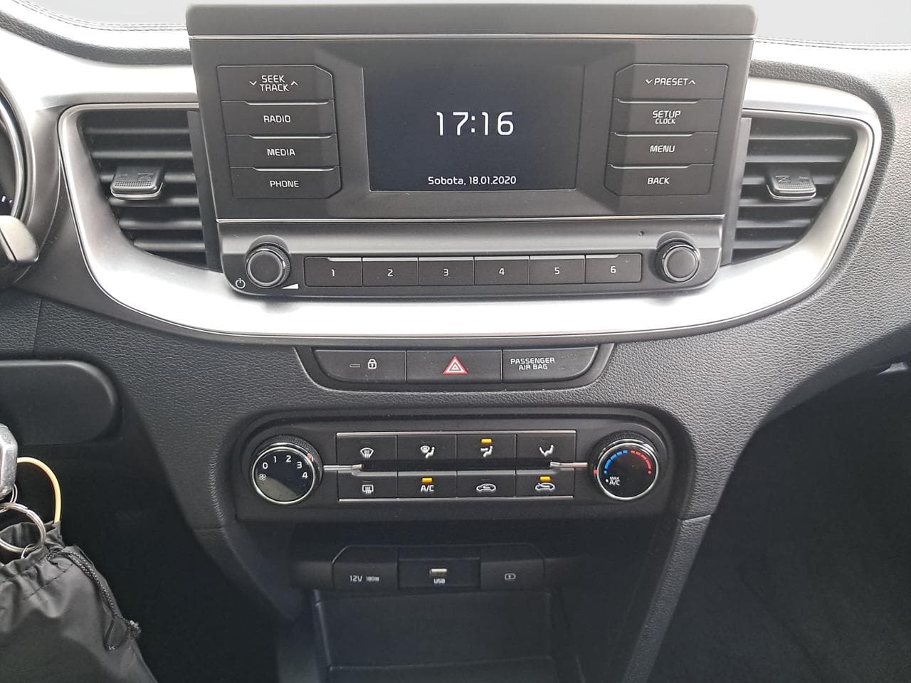2021 Kia CEE'D - 18