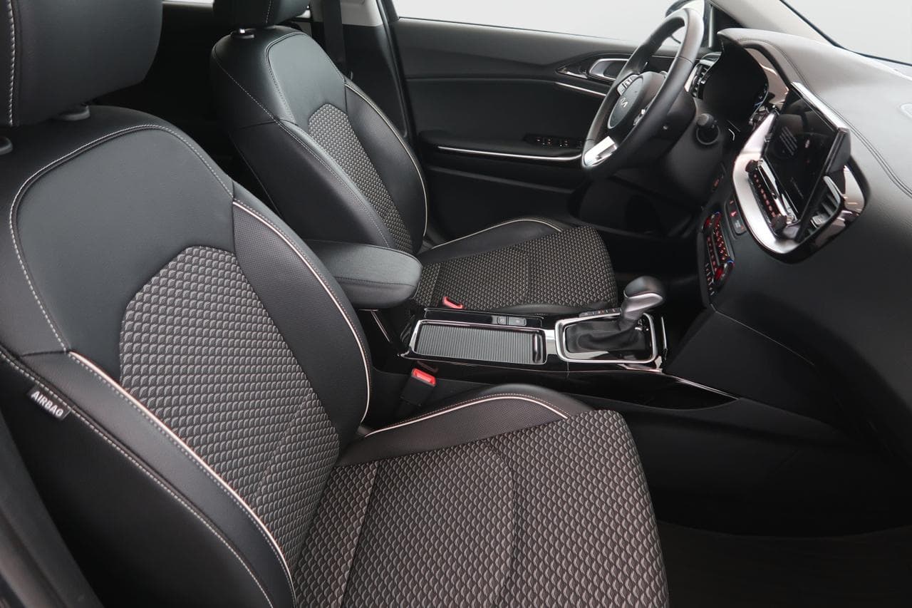 2025 Kia CEE'D - 12