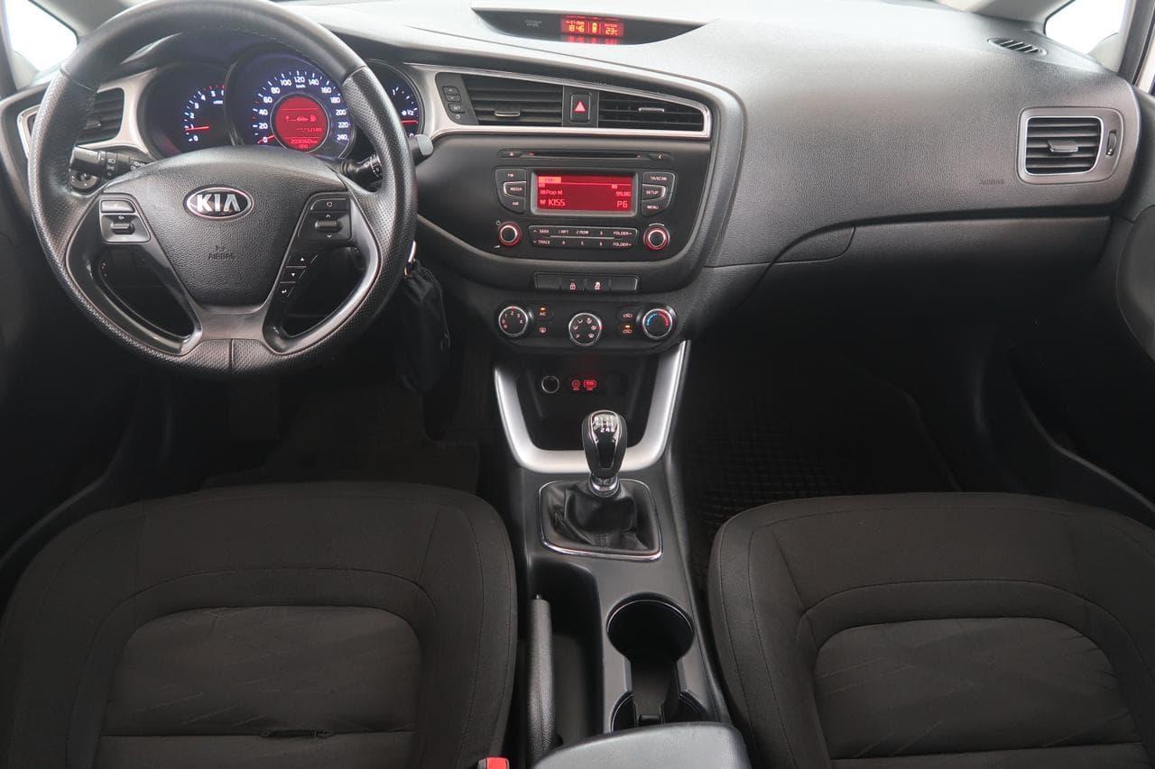 2016 Kia CEE'D - 10