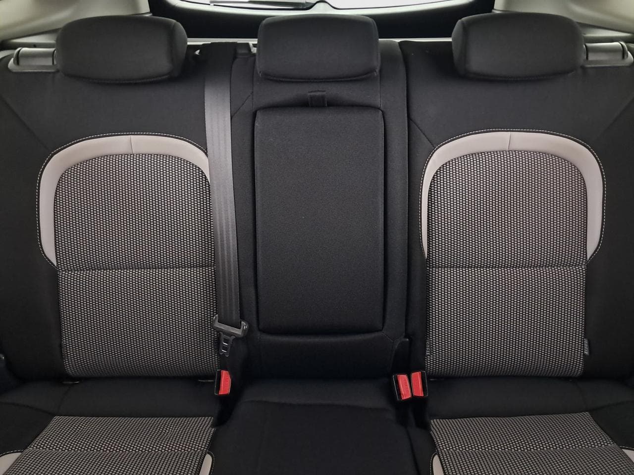 2014 Kia CEE'D - 14