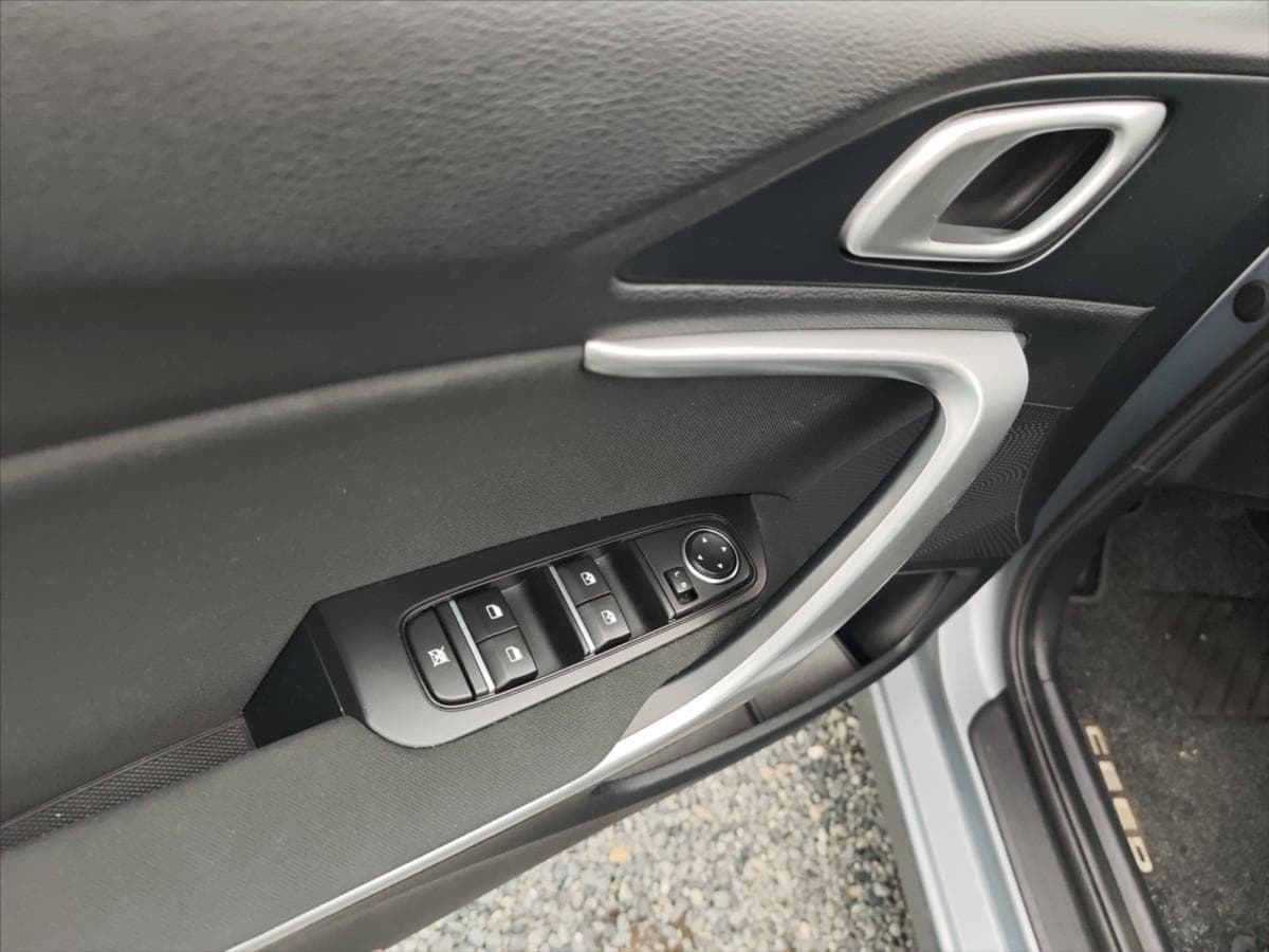 2022 Kia CEE'D - 10